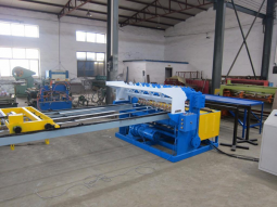 護欄網片焊（hàn）接車間