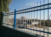 鋅（xīn）鋼（gāng）護欄網的特點（diǎn）